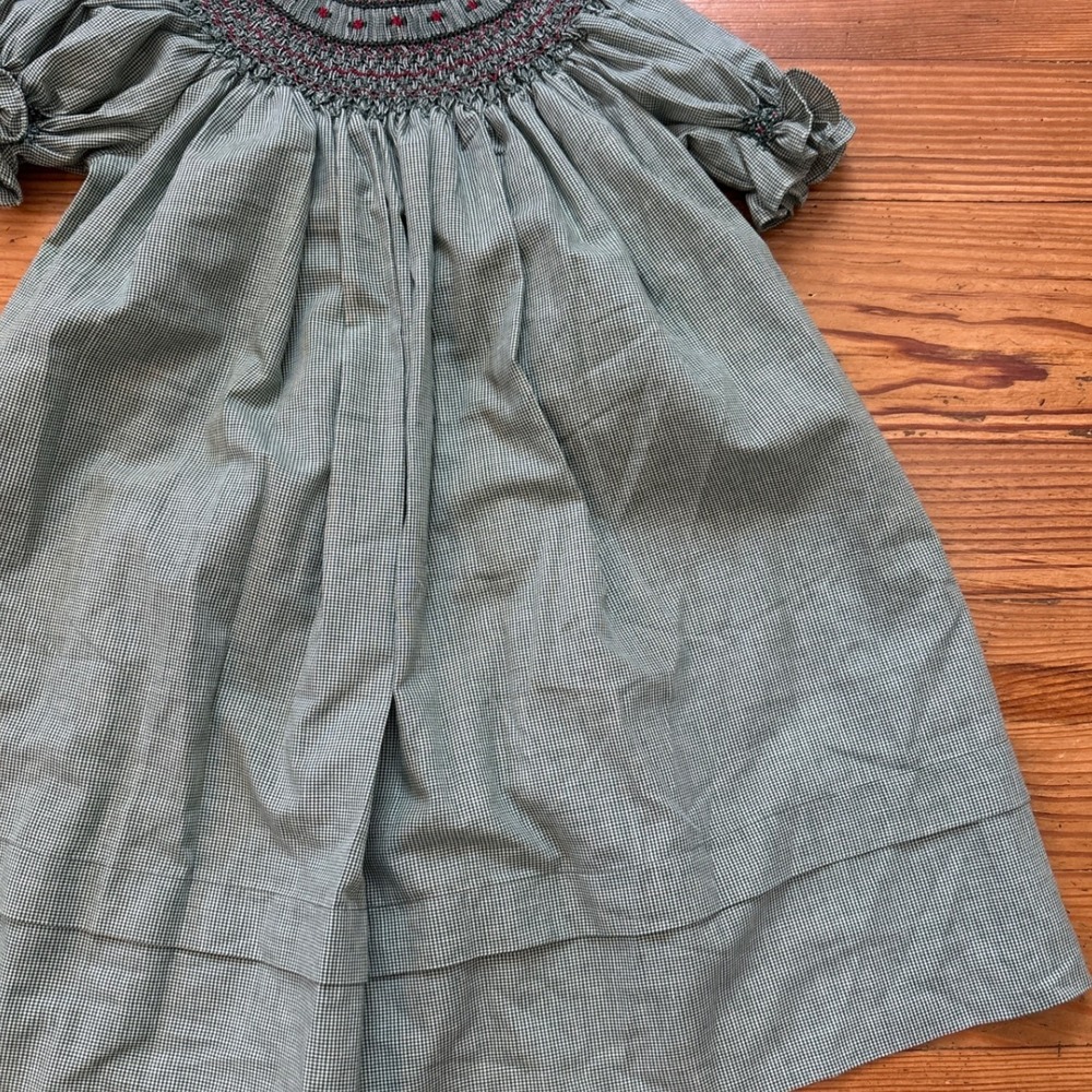 Another One of Heather's Smocked‎ Bishop Dress Kids Green Gingham SIZE 23in L - Picture 2 of 8